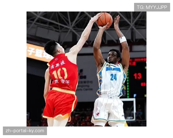 广厦犯规控制做得相当出色 防守纪律性成卫冕冠军底蕴体现 广厦犯规控制做得相当出色 防守纪律性成卫冕冠军底蕴体现